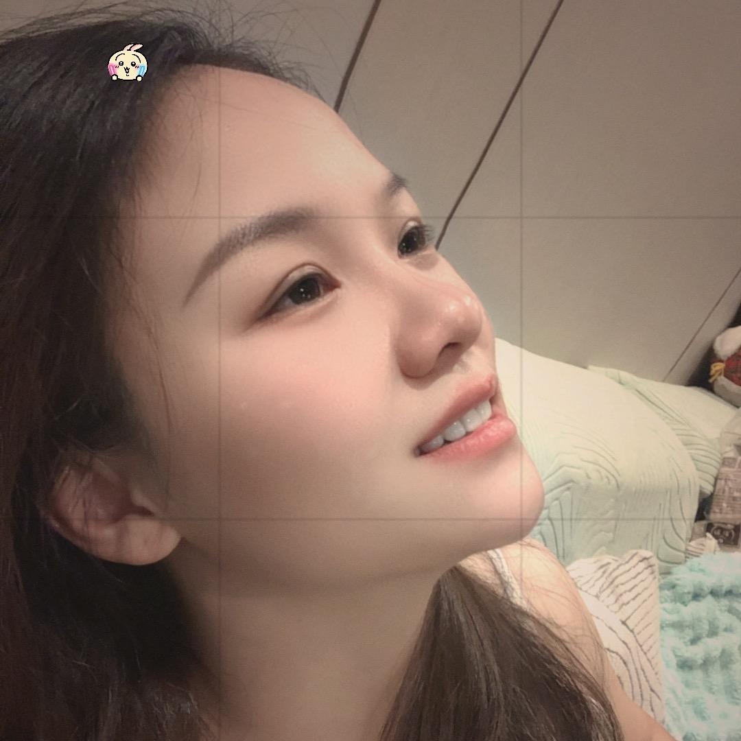 小橙子吖