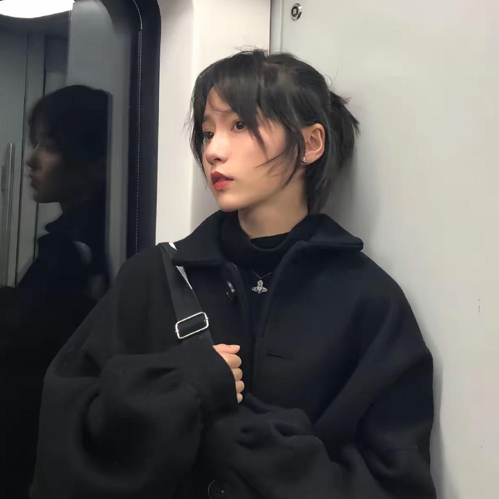 ㅤ     ㅤ忧郁是一种天赋我爱你