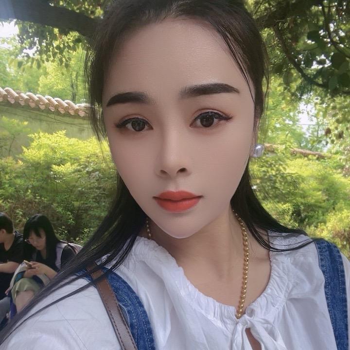 李小朵