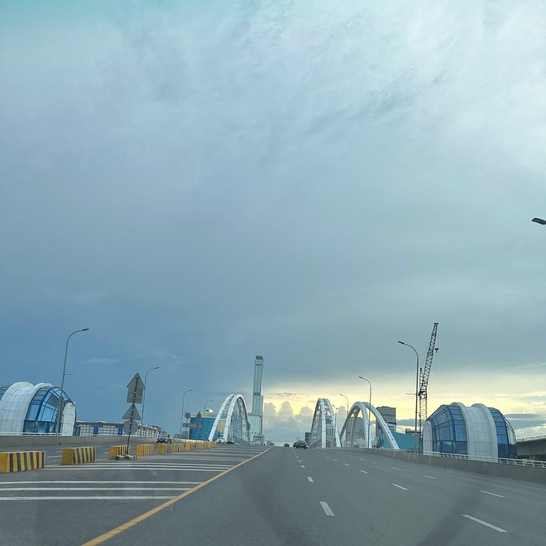 晓行阿斯塔纳物流（收不到私信