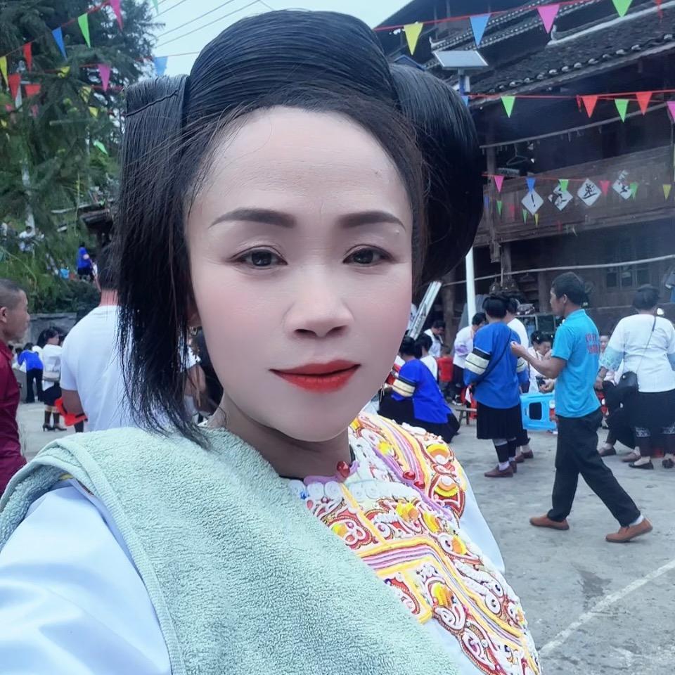 芸芸姐