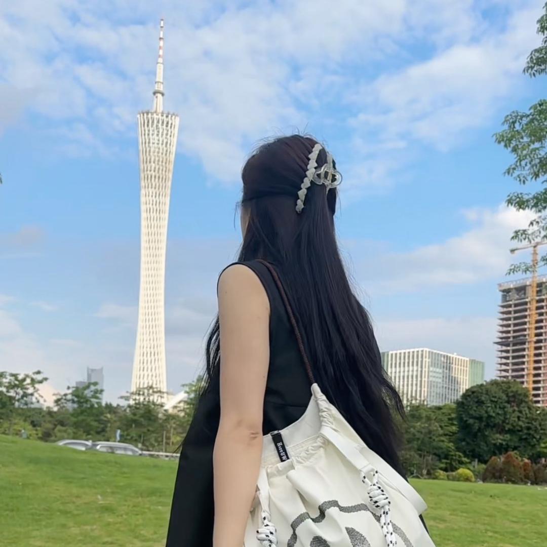 原创潮流女包设计师店