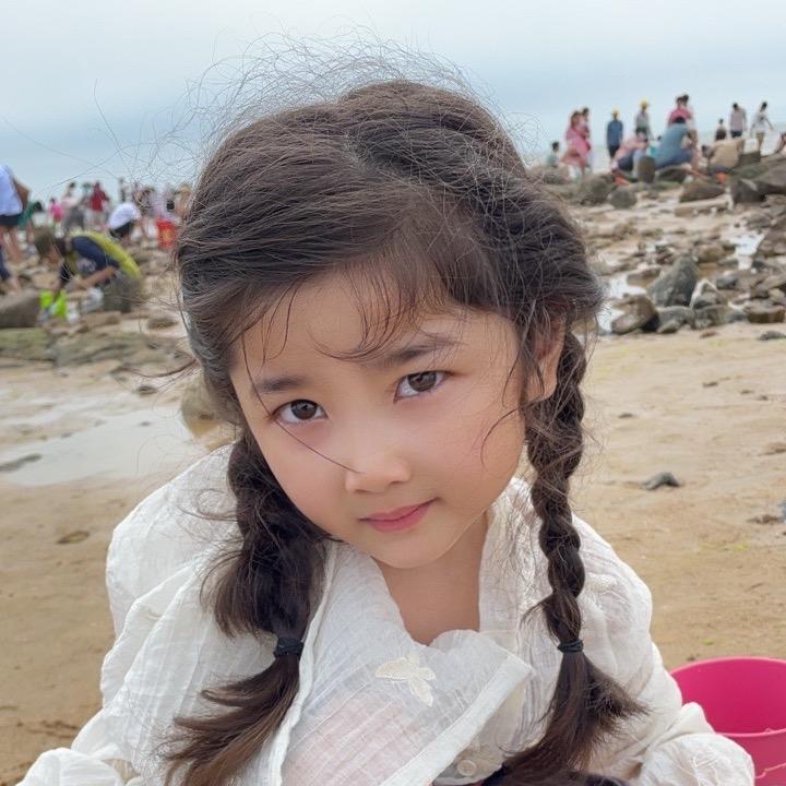 欣雅服饰