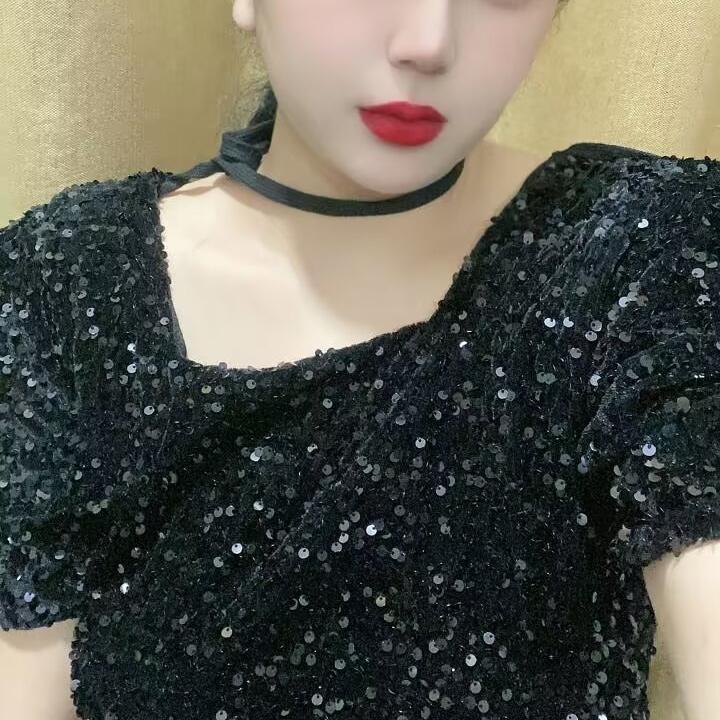 银基二楼城城家女装批发