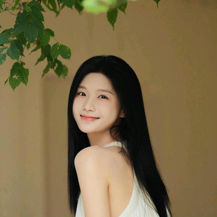 李宝玉，