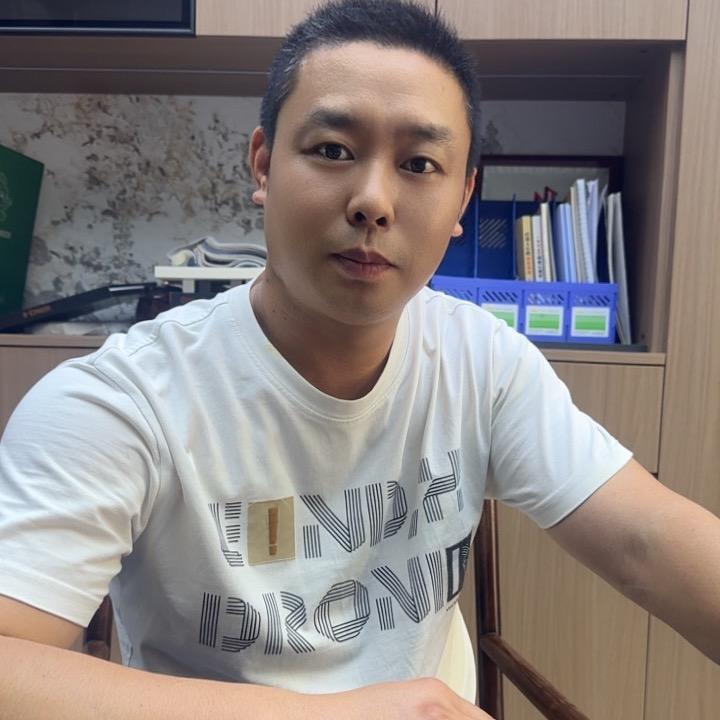 江安县江安镇艺昕装饰店
