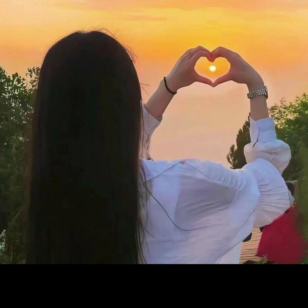 a ℋღ᭄娜🍒᭄💞࿐