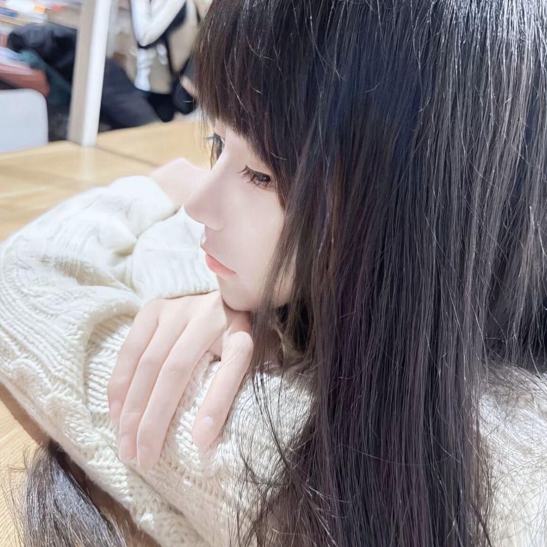 椰椰不喝拿铁