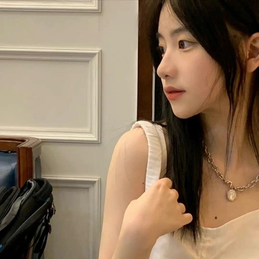 Hui__