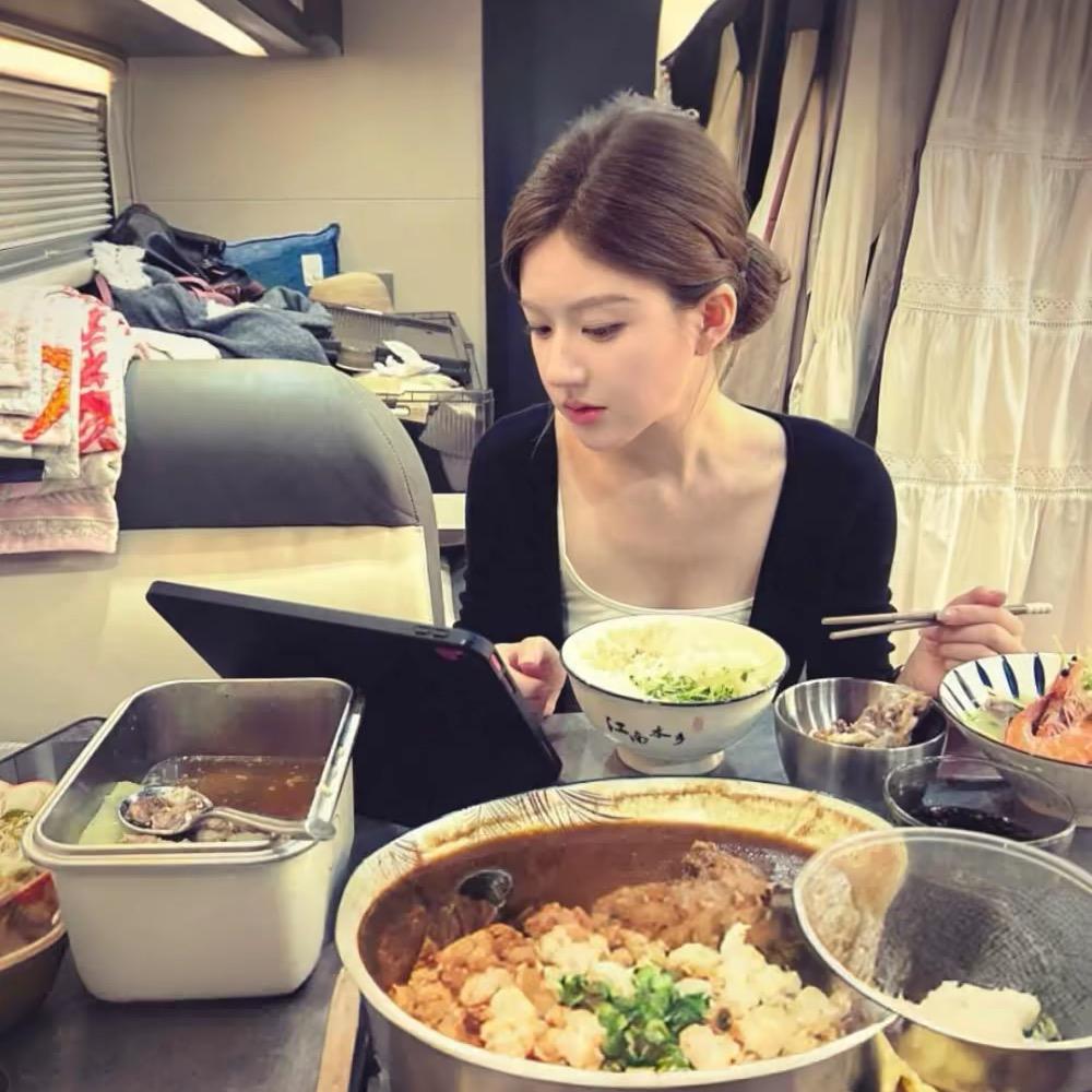 미연.