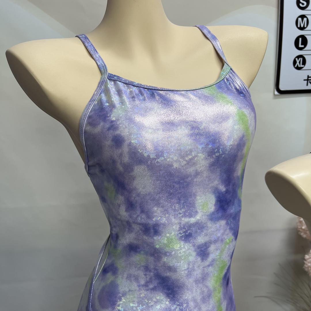 水漾年华体育服饰甄选铺