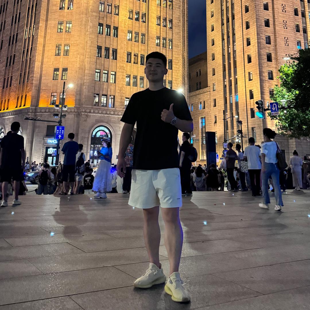 天下乌鸦一般黑`