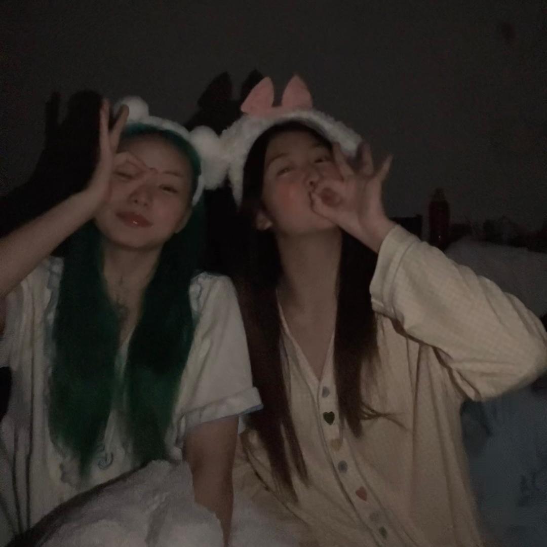 请刷牙的奇怪姐姐.