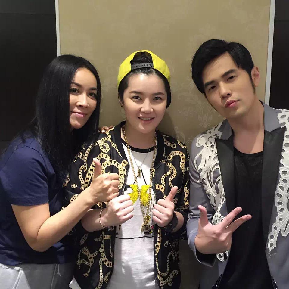🎙️周晓晓🦁️歌手