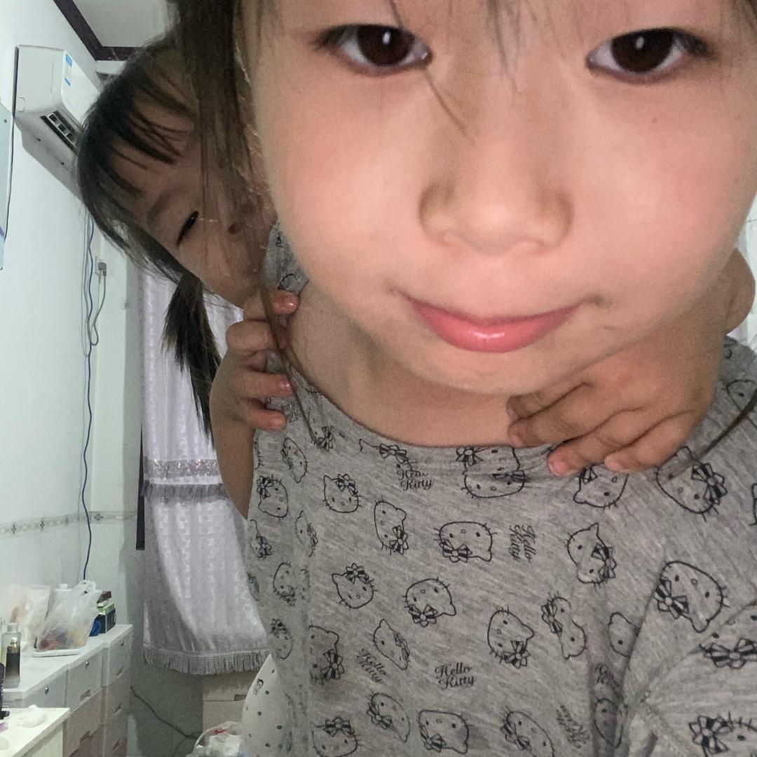 我有一个亲爱的小妹
