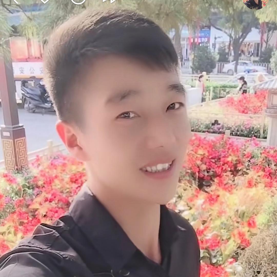 王公子「为爱前行」