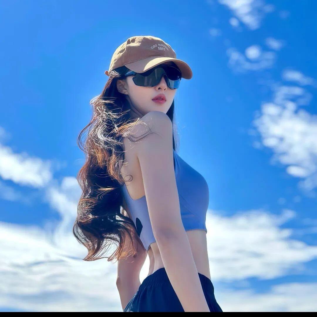 小月儿爱玩