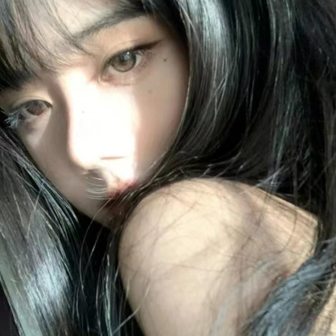 爱吃小熊饼干