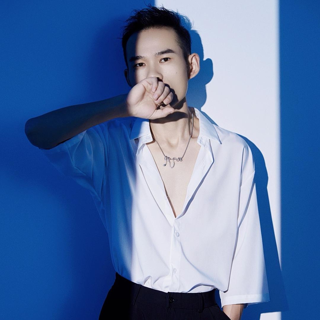 大攀🍿～锦鲤大叔（下午1点直播）