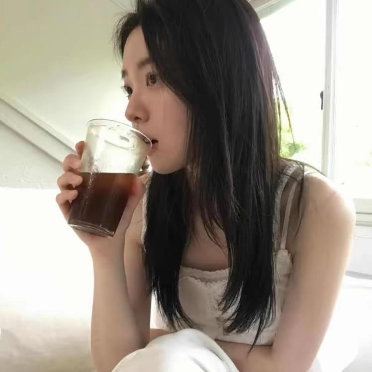 不是晴.