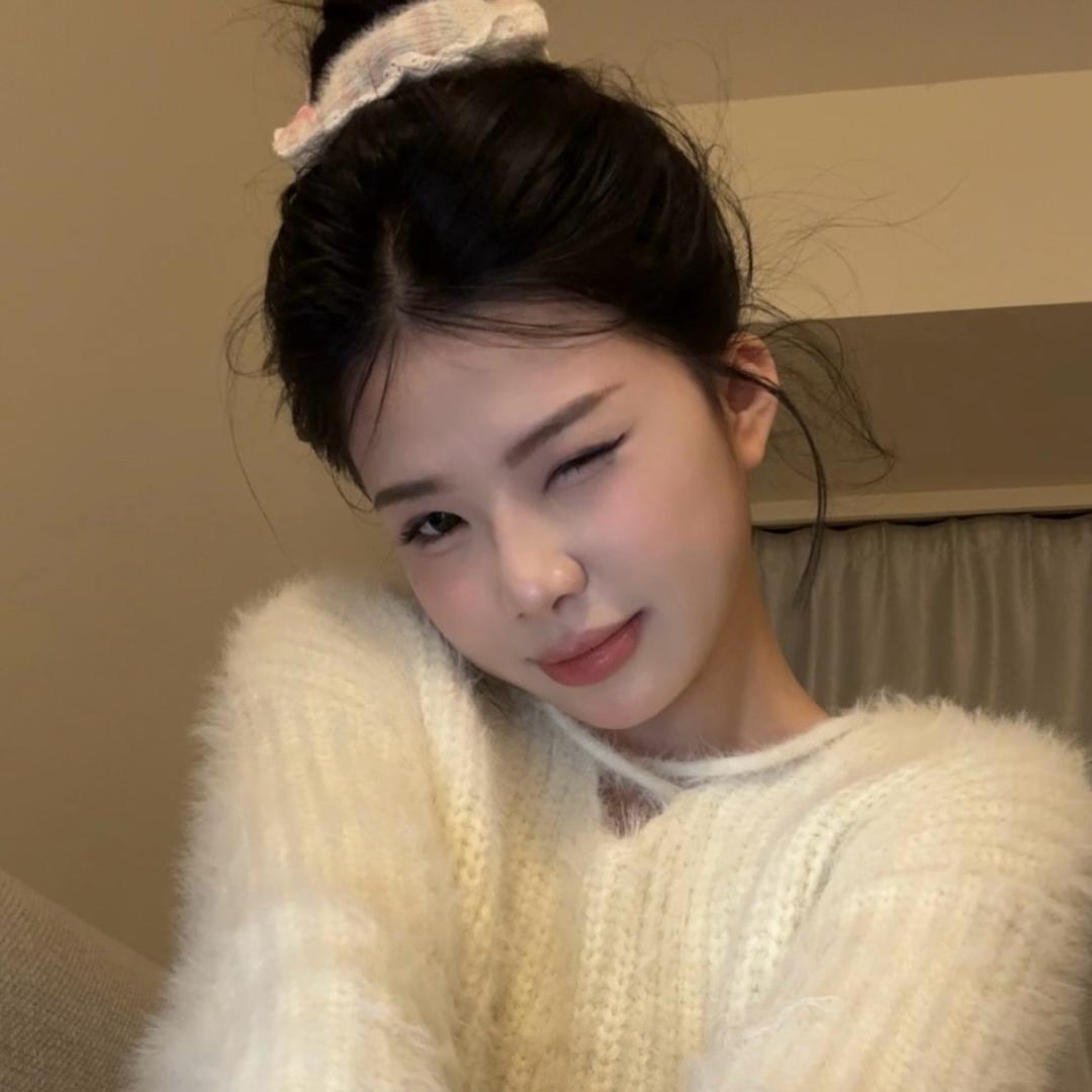 小小只.