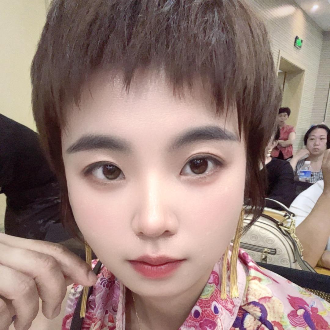 盼盼