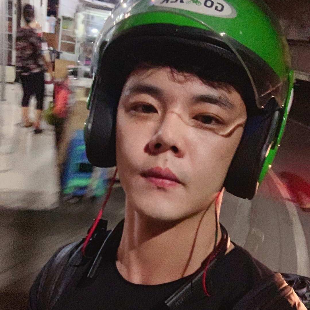 栌卡斯在新加坡