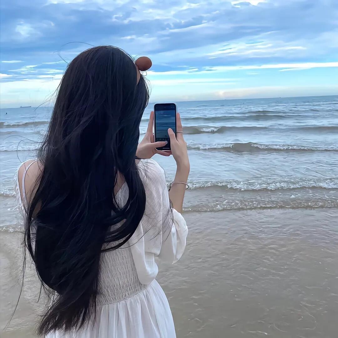 🍰奶油泡芙少女🍰