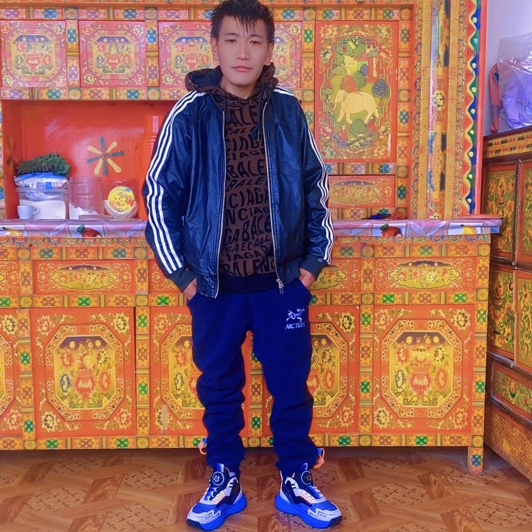 王坚多吉