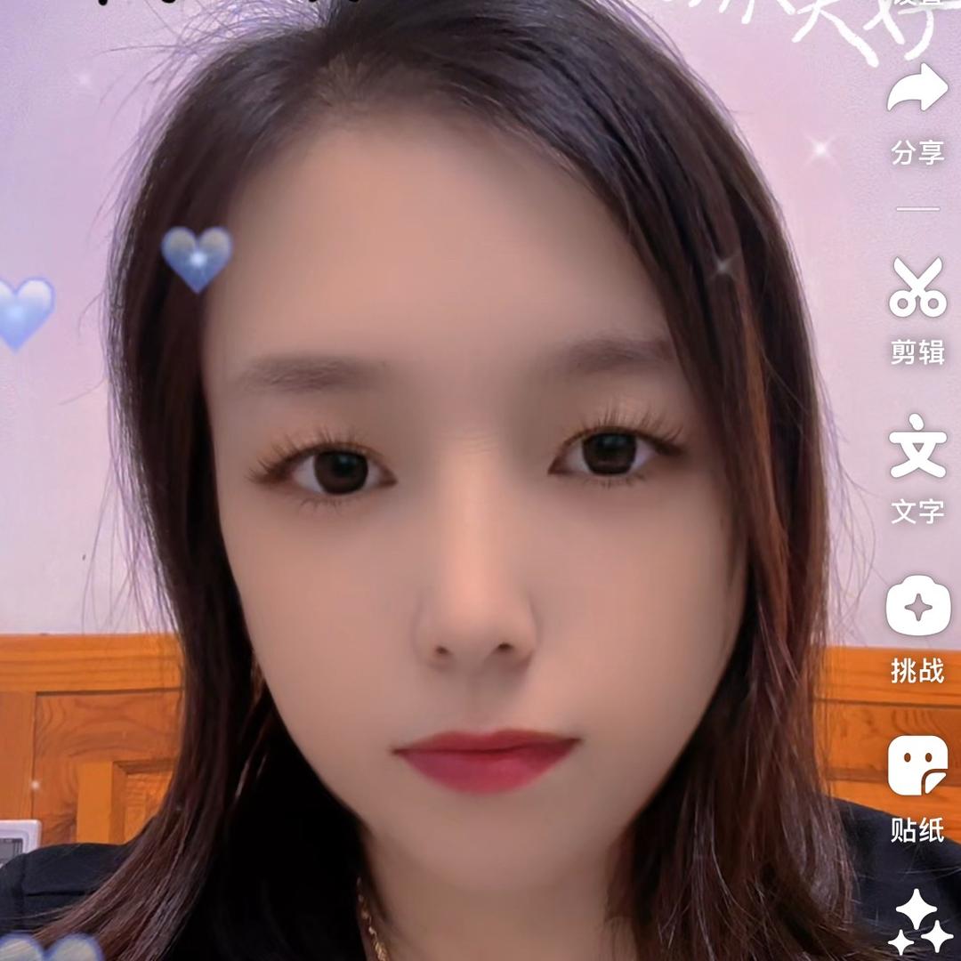 夏玲