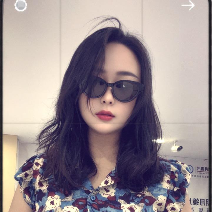 张𝒵𝒽𝒶𝓃ℊᥫᩣ