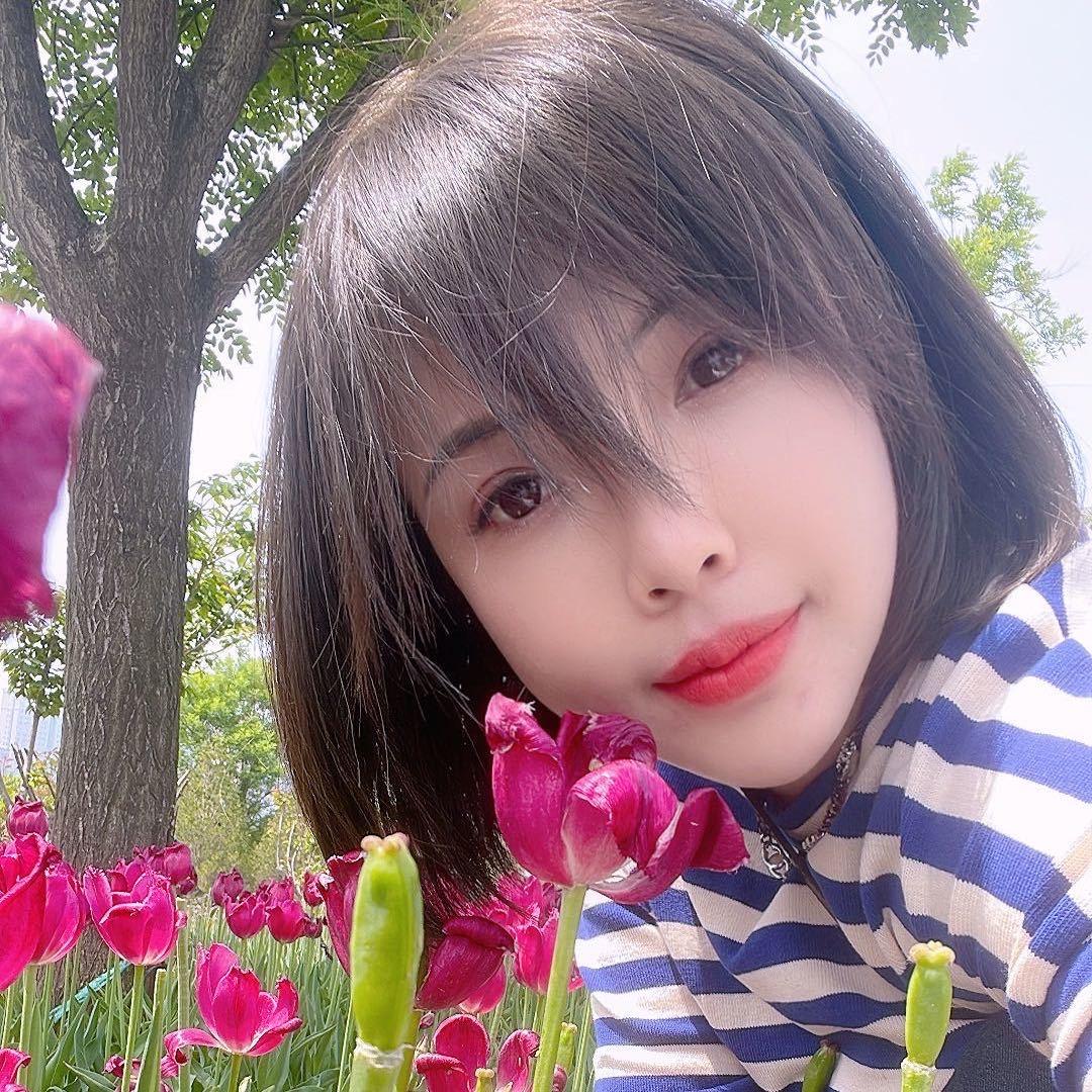 二敏小助理-美辰