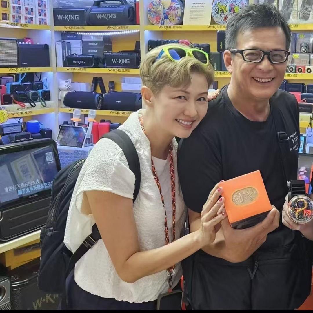 AS啊龍电商爆款生产基地