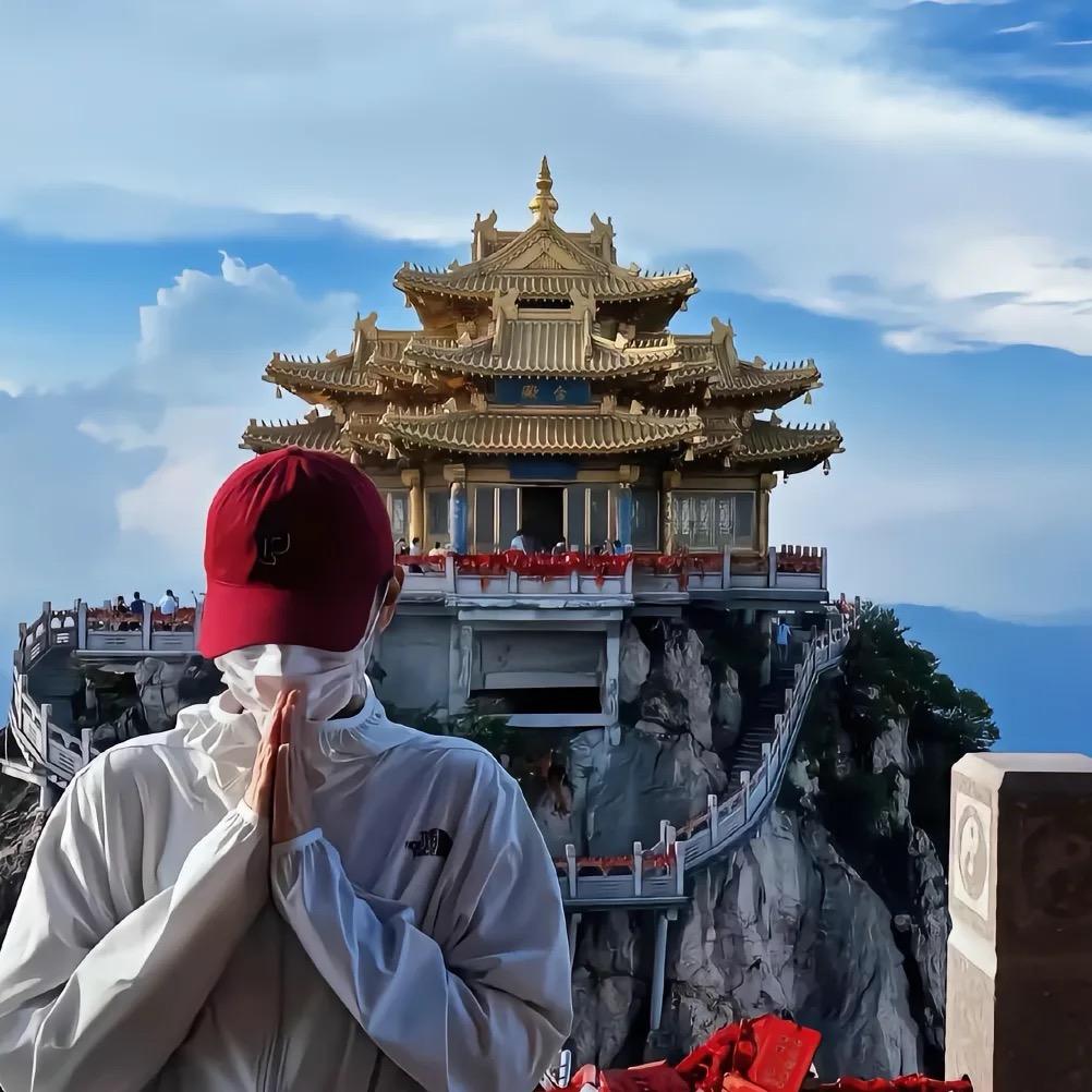 林邶小怪兽！