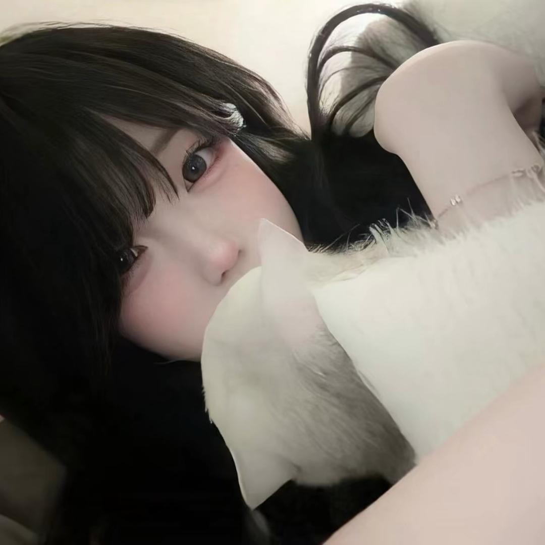小啵崽.