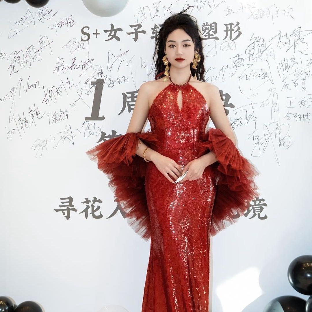 S+女子轻铁塑形_大美