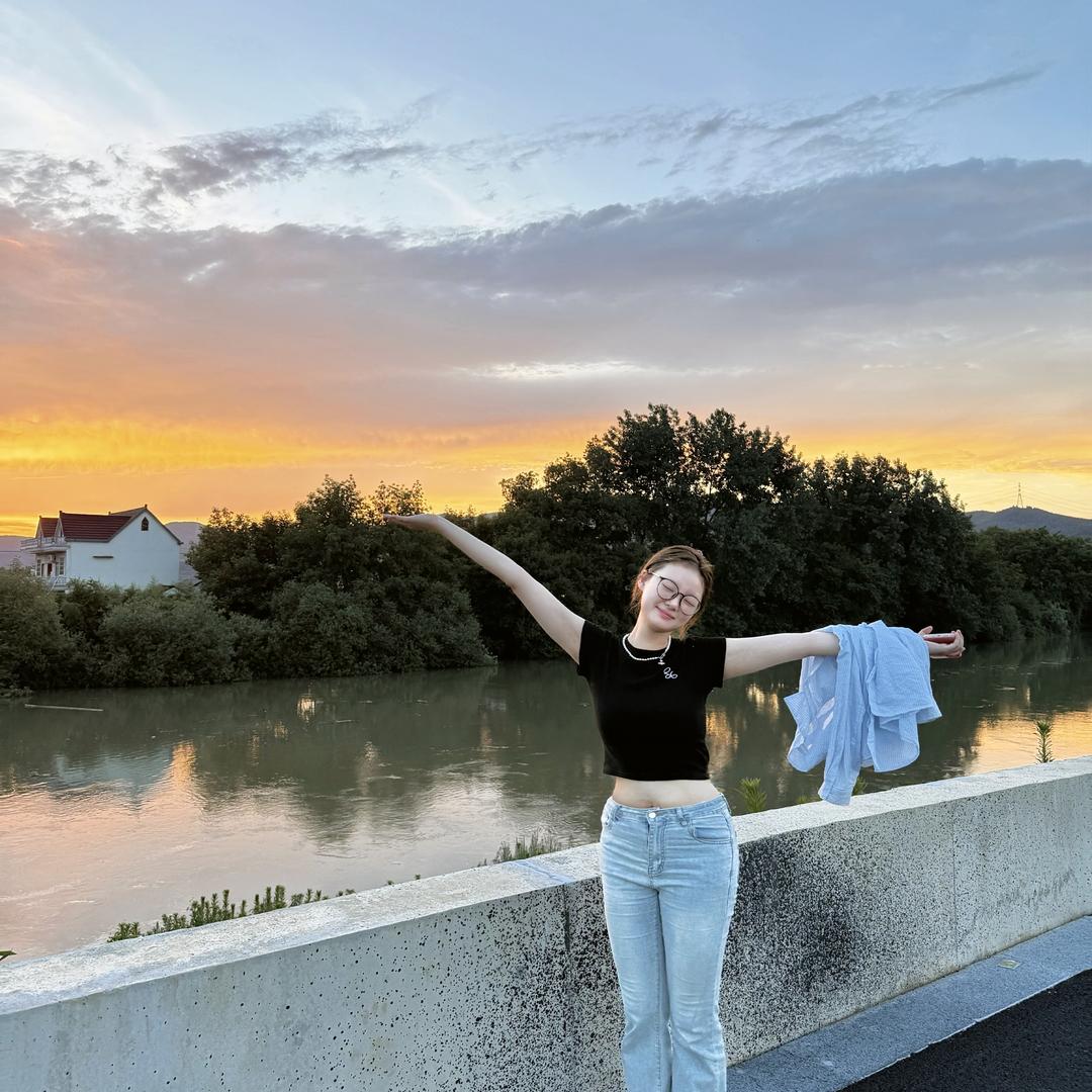 文琴慧即赫建材优品铺