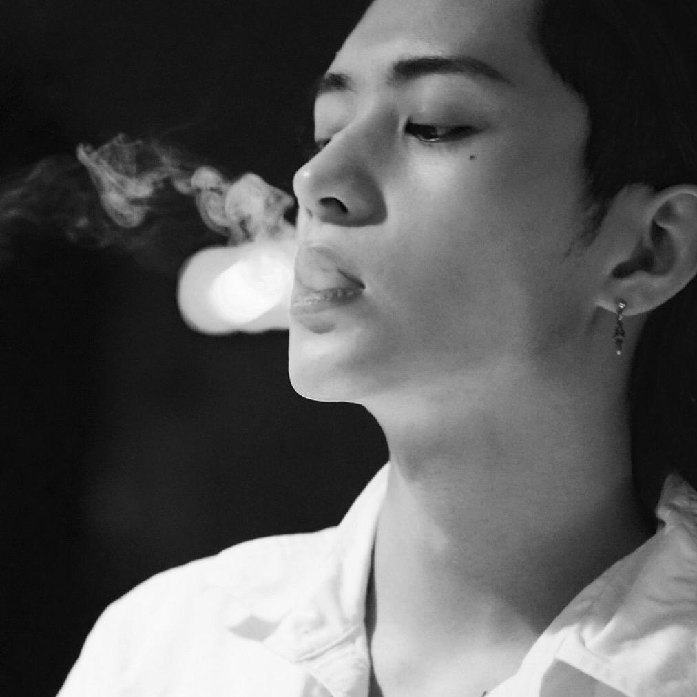 看海听风，水清天蓝