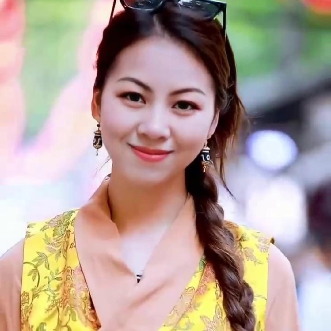蒋姐，东莞龙盛物业