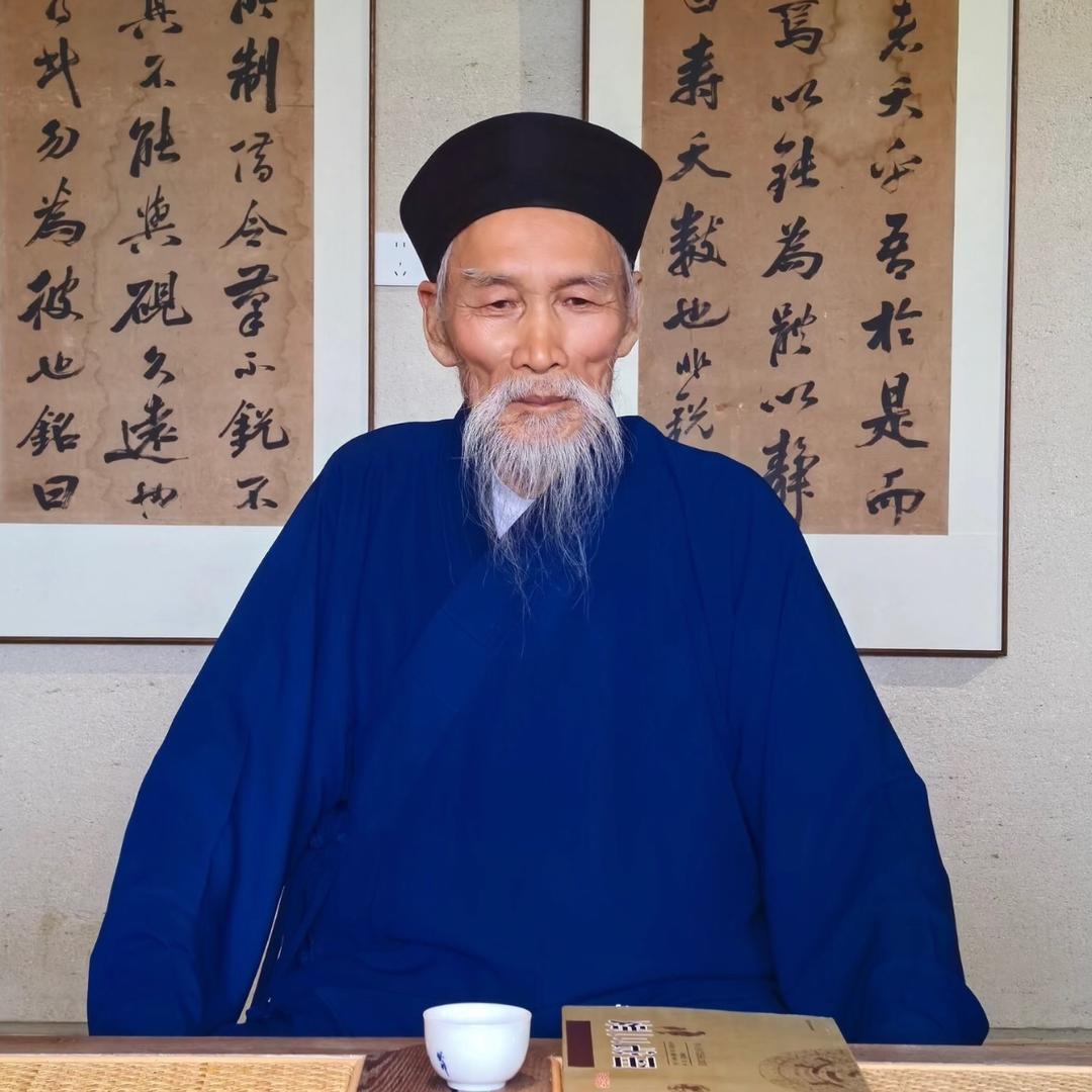 恒水先生