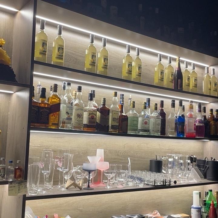 夜色小酒馆