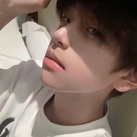 小 宇
