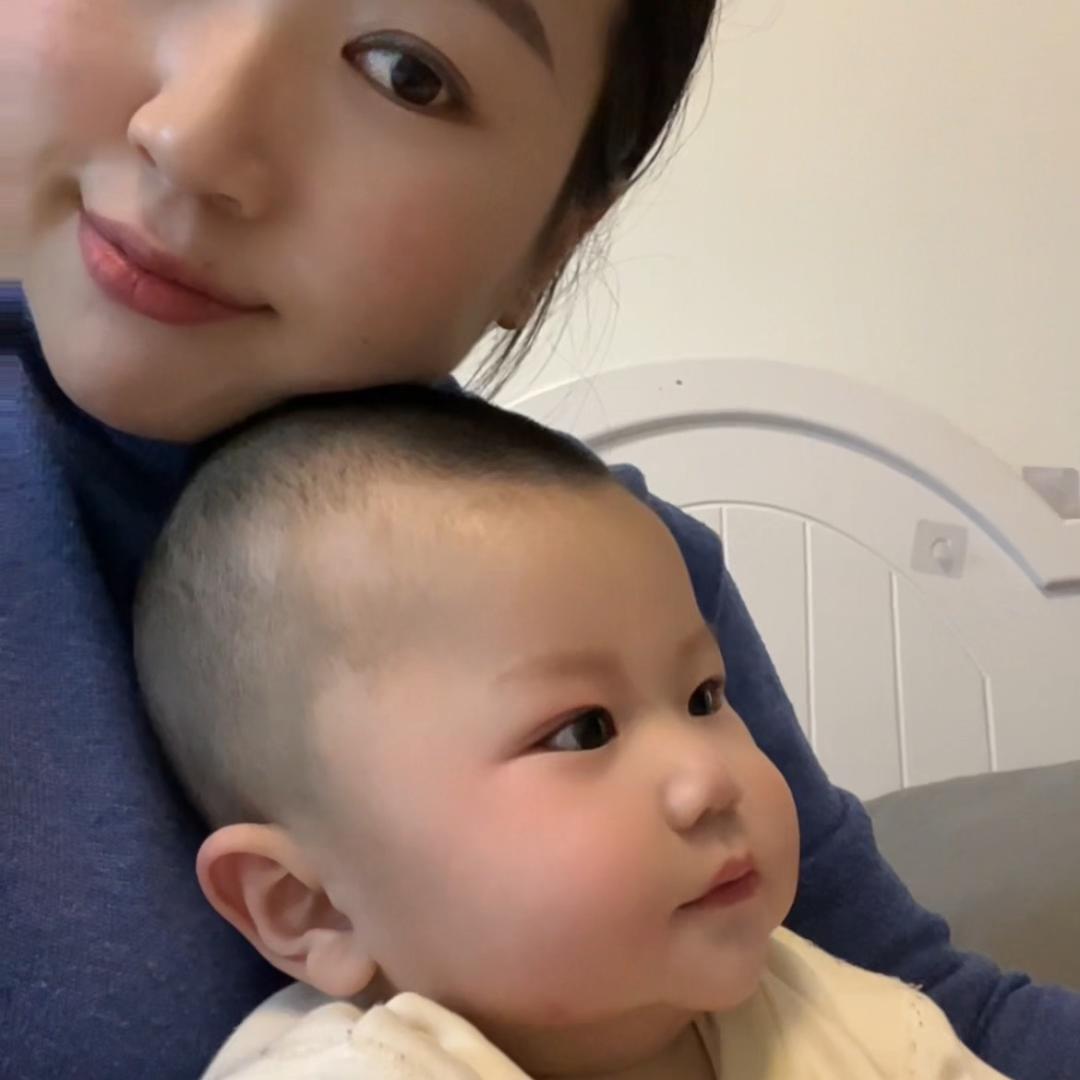 赫宝和他的超人妈妈