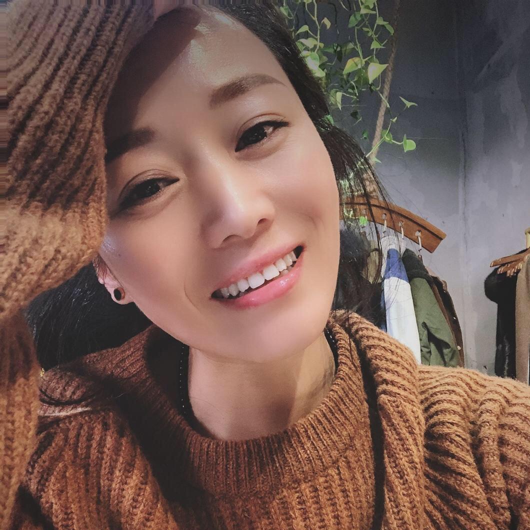 龙品魟阁女装馆