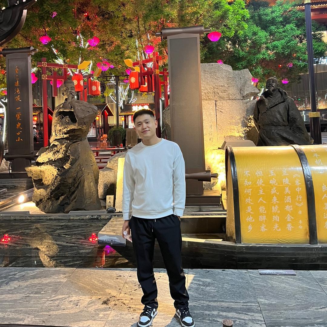 徐东美发西安178店华子