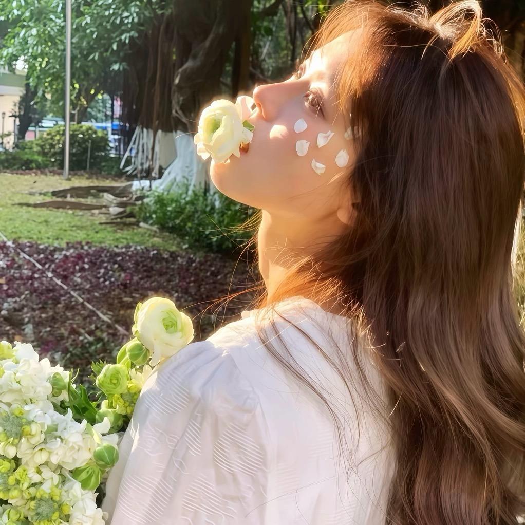 快乐的小阿姨🍓