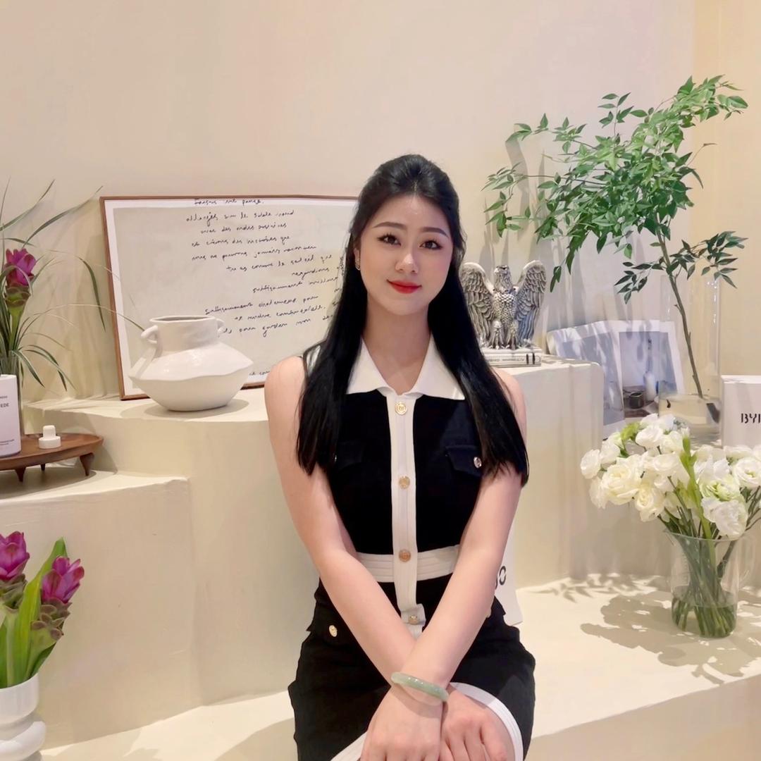 茅台昕儿