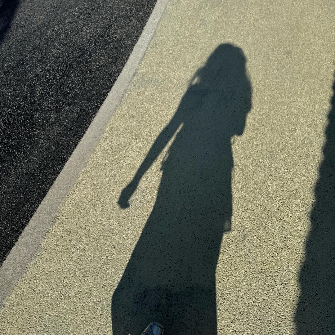 三月
