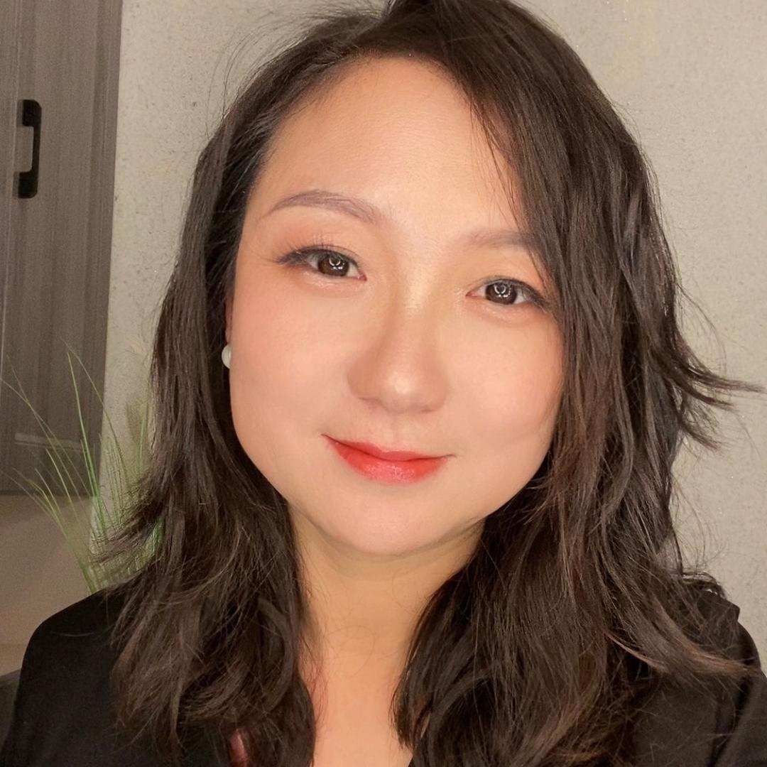 依牧…爱的橱窗
