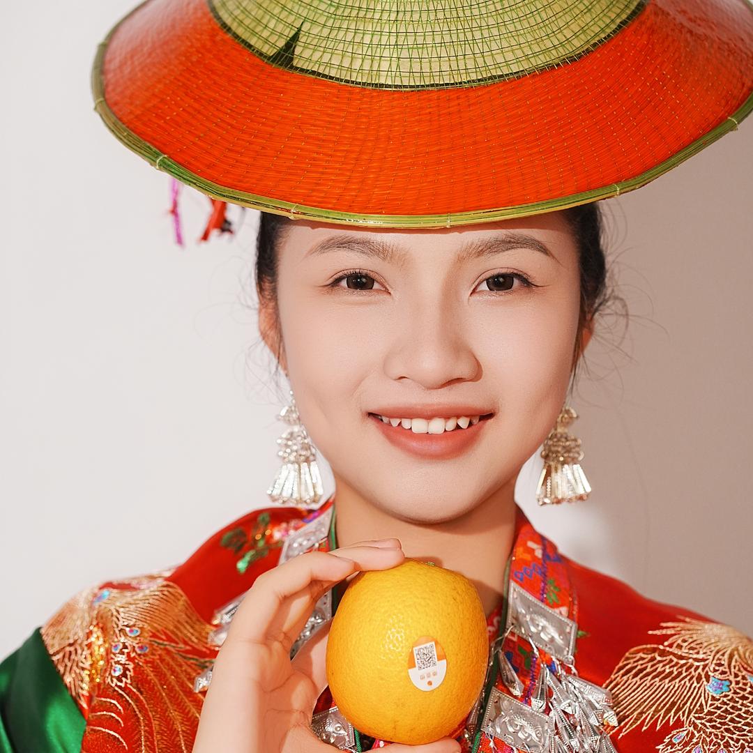 新平傣小橙果业